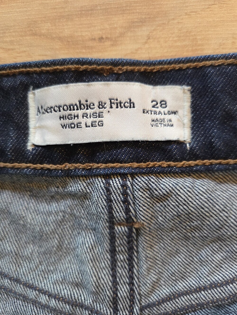 Abercrombie & Fitch High Rise Wide Leg Jeans Blue Size 28 Extra Long - Picture 6 of 10